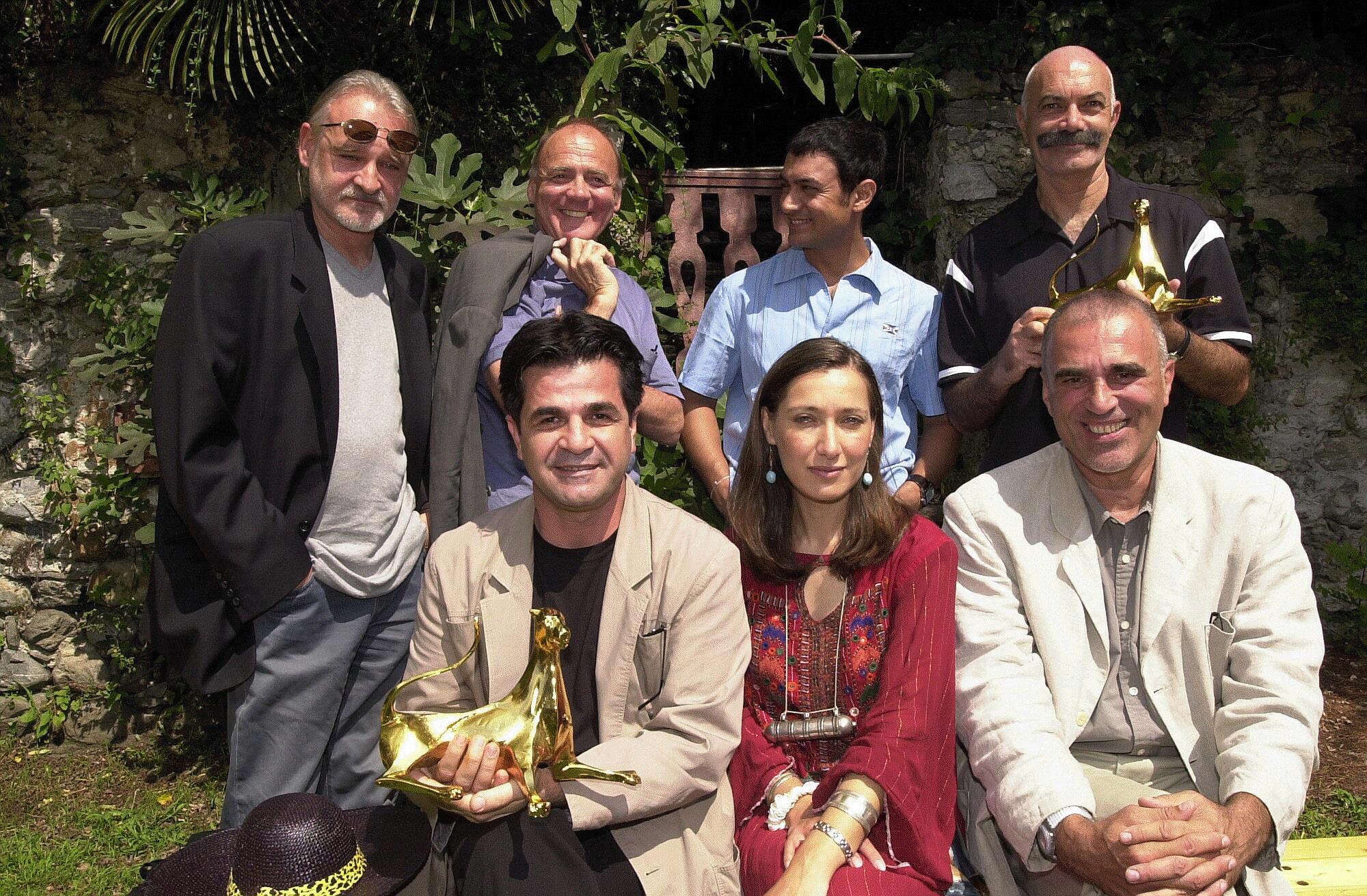 aamirlookingandsmiling.jpg
